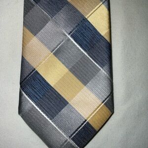 APT 9 Men’s Striped Neck Tie. Primary colors are gray and yellow.